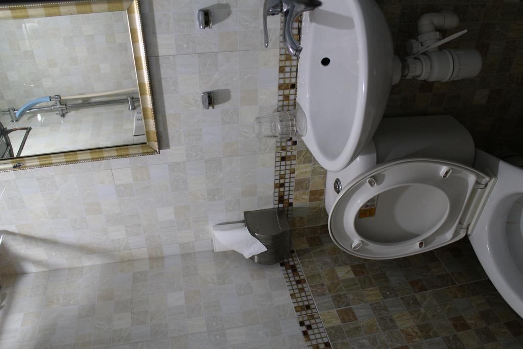 Orchid Inn Гонконг Экстерьер фото